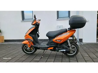 generic explorer race 50gt.... 4000 km erst gelaufen