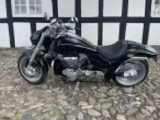 suzuki vzr 1800 intruder