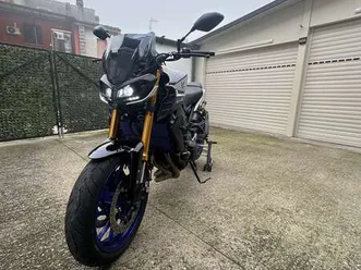 yamaha mt-09 sp blu/azzurro