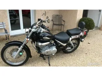 moto 125 suzuki intruder