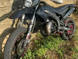 derbi senda xtreme 2013 – moteur récent (–4000 km) + pièces
