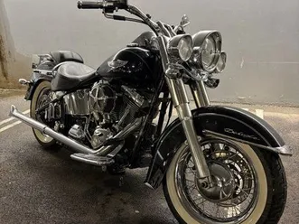 harley-davidson softail deluxe