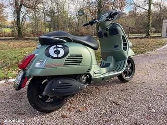 scooter vespa sei giorni 300 cc