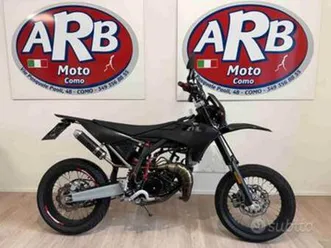 fantic motor motard 50 2t