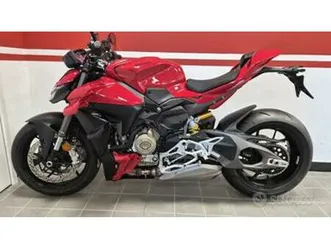 ducati streetfighter v4 red