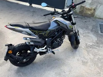 benelli 125 tornado naked