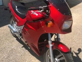 recherche cette moto