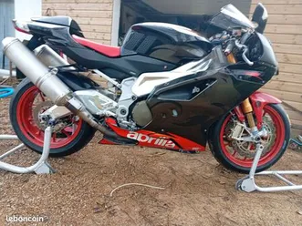 aprilia rsv1000r