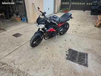 triumph street triple 675 r