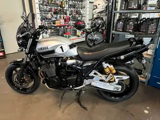 yamaha xjr 1300
