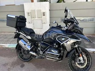 bmw gs 1250 triple black lc