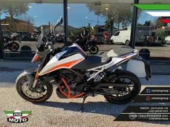 ktm duke 390