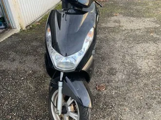 scooter peugeot kisbee 4t