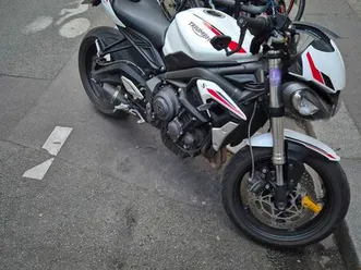 triumph street triple s660 a2