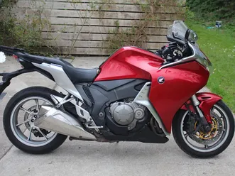 2010 honda vfr 1200