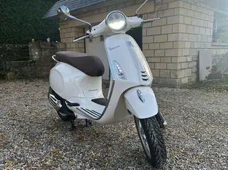 piaggio primavera 125