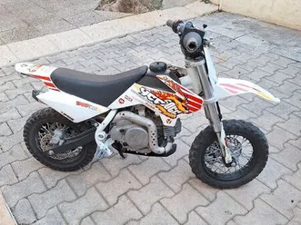 moto 50 ycf