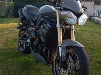 triumph street triple 675