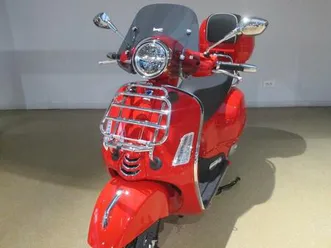② vespa gts 125 super - accessoires - btw verrekenbaar