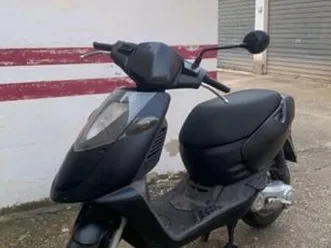 aprilia - aprilia sonic 50 gp