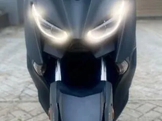 yamaha - xmax tech max 125 cc
