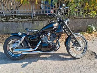 yamaha xv 250 virago con i suoi ricambi originali