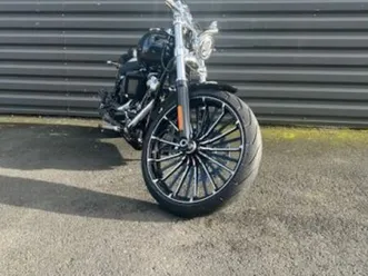 harley-davidson softail breakout 1923 2025 1923 cm3 | moto custom | 179 km | noir | 14123 ifs