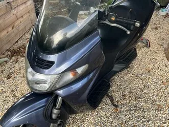 scooter burgman suzuki