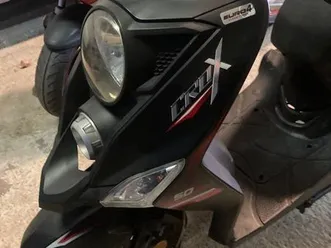 scooter sym et keeway