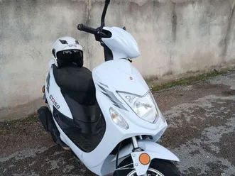 scooter 50 cc gtr50