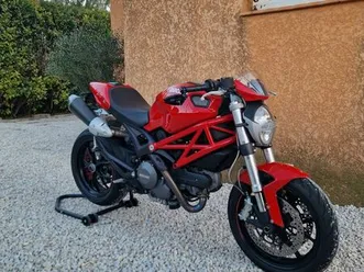 ducati monster 796