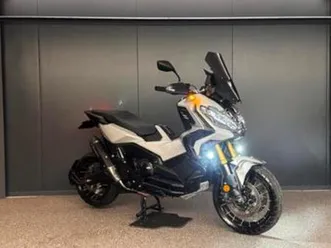 honda x adv 750 akrapovic 2023 4600km — motoren | honda — marktplaats