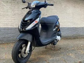 piaggio zip 50cc iget (2020) incl. beenkleed — scooters | piaggio — marktplaats