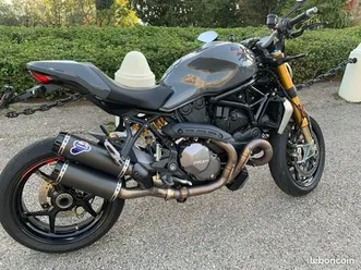 ducati monster 1200s