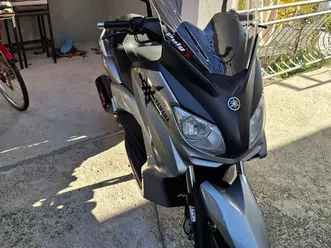 yamaha xmax 250 250 cm3, 2010 god.