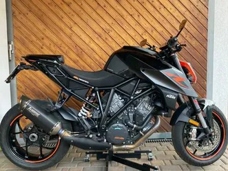 ktm 1290 super duke r