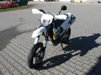 husqvarna 701 supermoto
