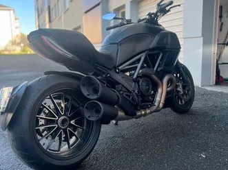 ducati diavel faible kilométrage