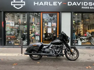 harley-davidson touring street glide 1923 st 2023 1923 cm3 | moto routière | 12 616 km | noir | 75003 paris 03