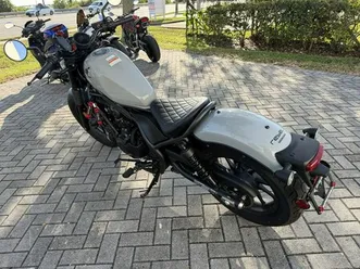 2024 honda® rebel 500 abs se