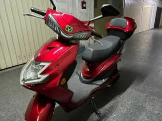 scooter elétrica bateria nova 2anos de garantia almada, cova da piedade, pragal e cacilhas