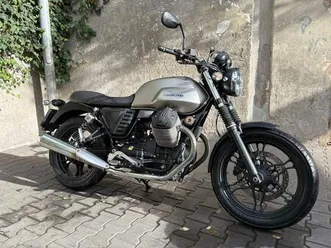 vendo moto guzzi v7 ii stone (2015 - 17) usata a roma (codice 9894665) - moto.it