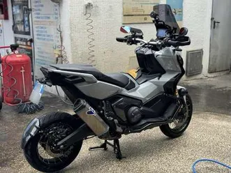 honda x-adv travel