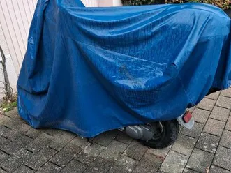 verkaufe roller mit 49 cm³