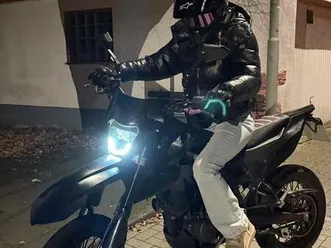 aprilia sx 125 (2022)