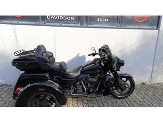 vendo harley-davidson 117 cvo tri glide (2022) - flhtcutgse_af usata a jesi (codice 9894800) - moto.it