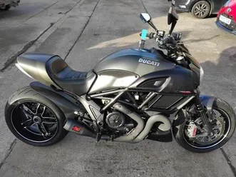 2016 66 ducati diavel carbon clean performance cruiser 1198 new mot hpi clear