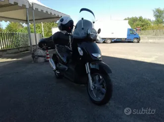 aprilia scarabeo 250 i e 2008 bauletto parabrezza