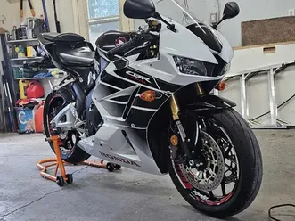2016 honda cbr600rr abs