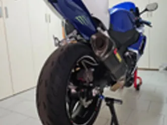 suzuki gsxr 1000 k7-k8